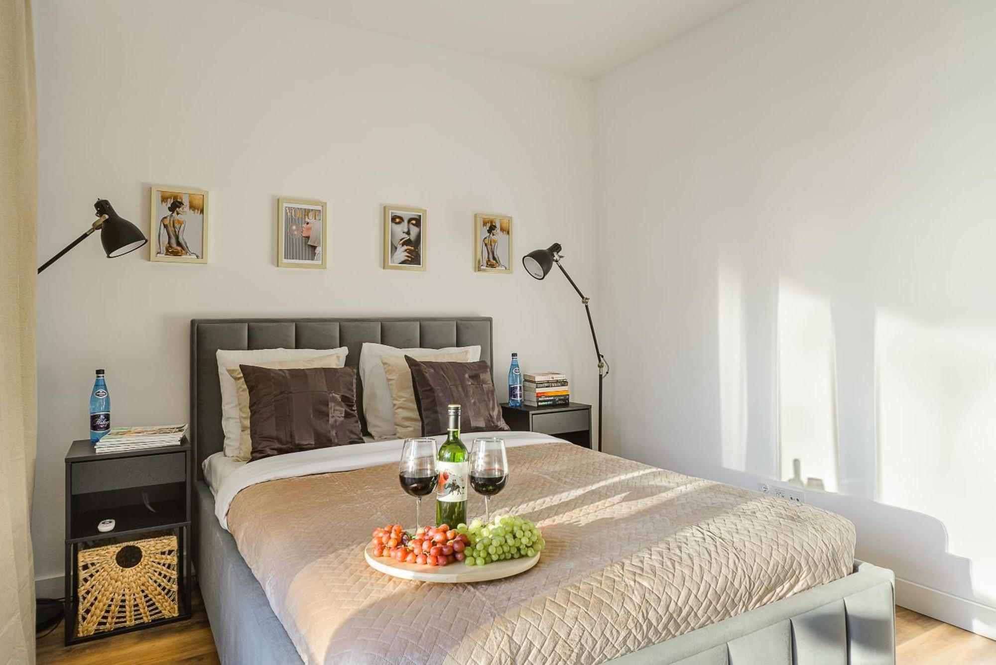 Charming apartment on Drewnowska 43a Łódź Exteriör bild